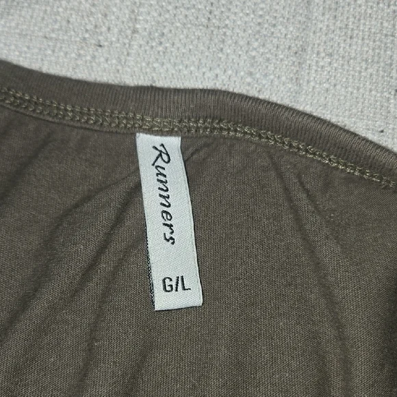 Chic Brown Embroidered Blouse - Picture 3 of 3